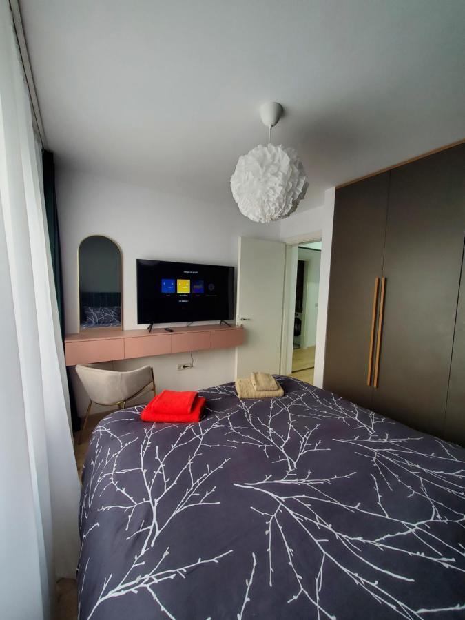 Jad- Penthouse With Jacuzzi And Mountain View - Coresi Braşov Buitenkant foto